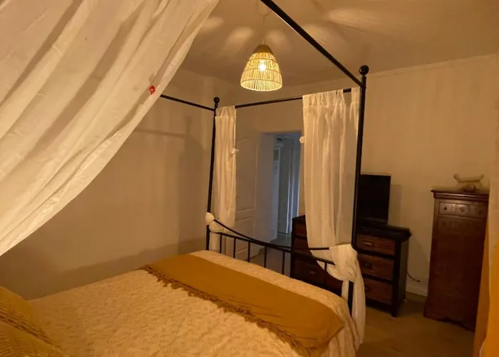 Bel Appartement Entierement Equipe